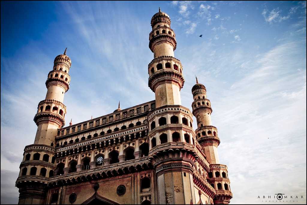 The majestic Charminar, Hyderabad (Picture Credits- Abhinay Omkar)