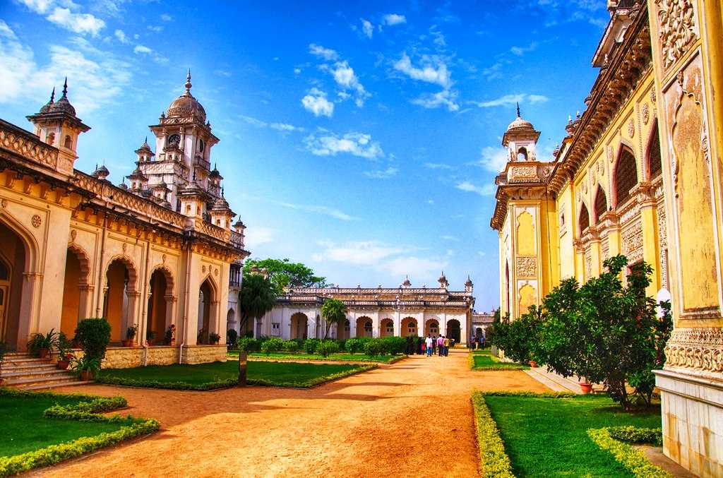 Chowmahalla Palace Courtyard, Hyderabad (Picture Credits- Eustaquio Santimano)