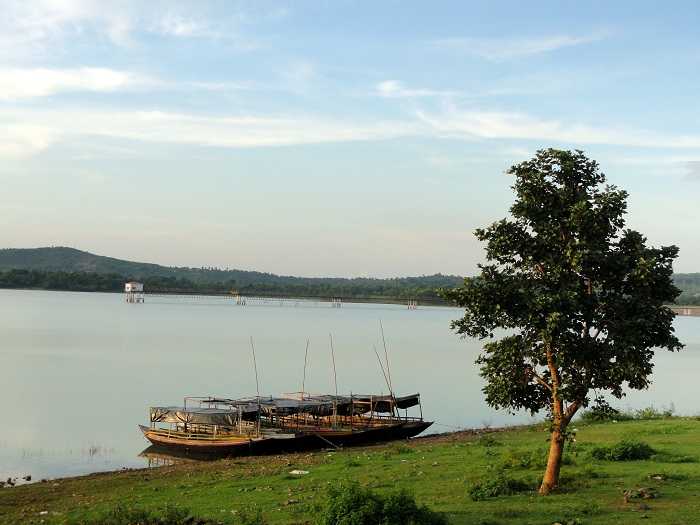 Mukutmanipur Lake 