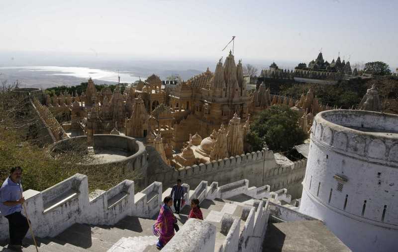 Palitana in Girnar - Jain Temples in India 