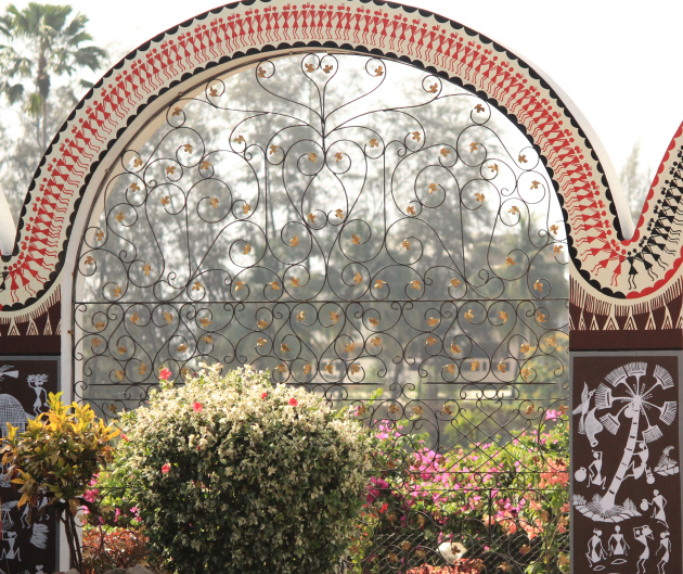 Enroute to the Tribal Museum