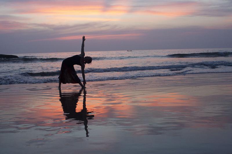 Yoga at sunset, Agonda Beach 