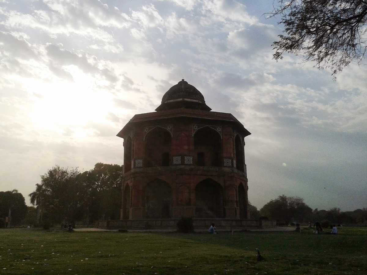 The Sher Mandal, Delhi The Sher Mandal, Delhi : Sher Mandal library