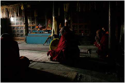 Meditating monks, Buddhist places in India