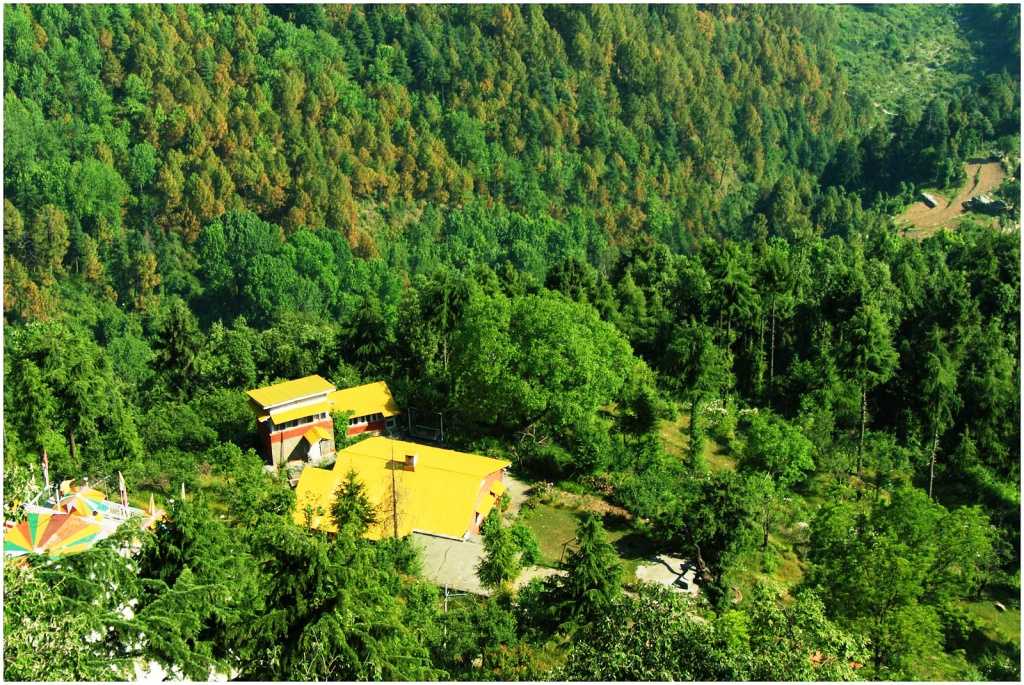 Hills near Dalhousie (Source)