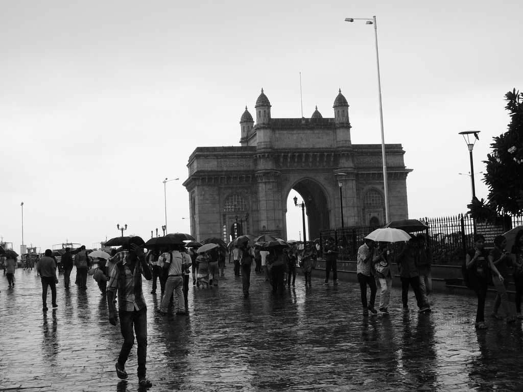 Gateway of India, places to visit in Mumbai during monsoon, Monsoon in mumbai