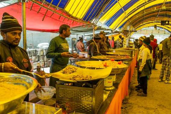 Lunch facilities along the Amarnath Yatra Route