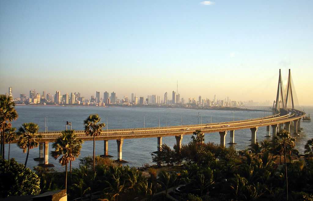 Worli Sealink, places to visit in Mumbai during monsoon, Monsoon in mumbai