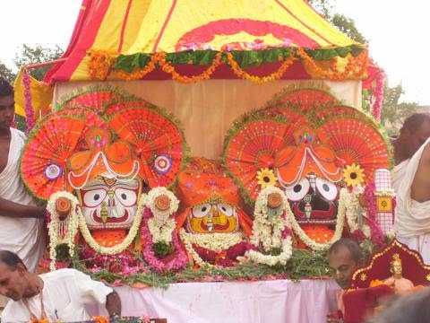 Idols being brought out from the temple,  Rath Yatra 2015 