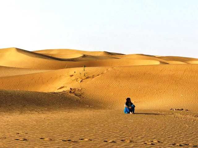 Sand dunes in Jaislamer