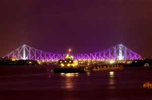 Howrah Bridge (Source)