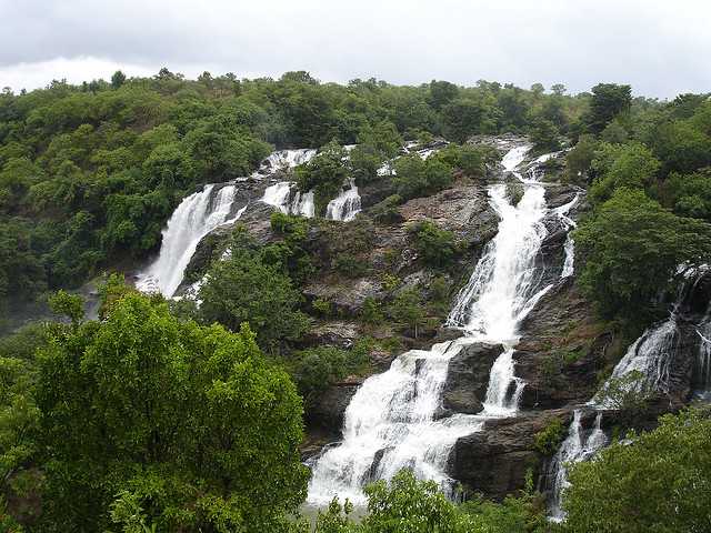 Shivanasamundram Falls near Bangalore fop Monsoon