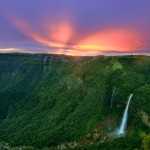 Monsoon Travel Destinations -> Must Visit Places in Monsoon in India