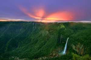 Dusk setting in at Nohikalai falls