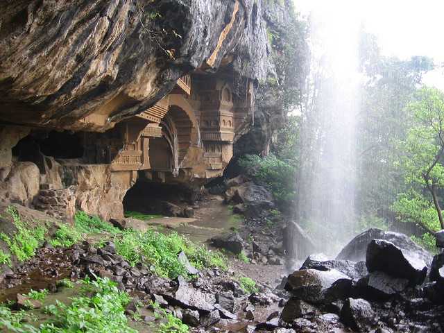 Kondana Caves, Karkat, adventure sports in mumbai with friends