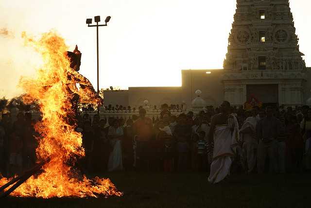 Burning the effigy of Ravana on Dusshera, Navratri 2017 Dates