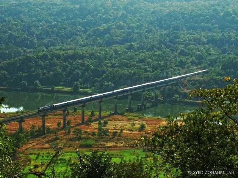 Mandovi express