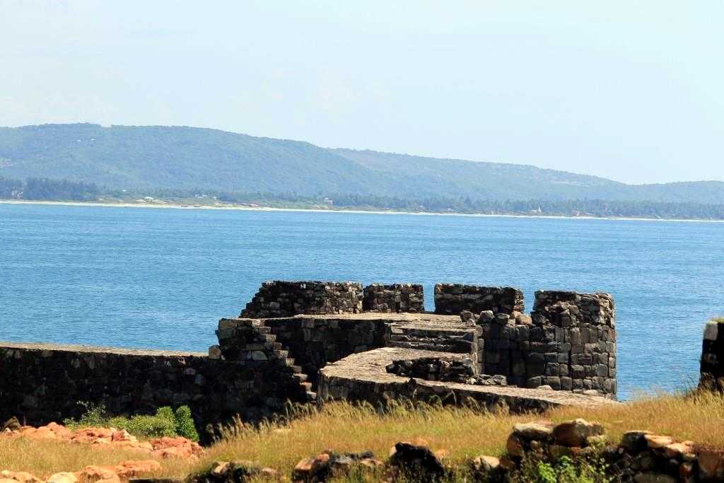 Sindhudurg Fort : places to visit in tarkarli 