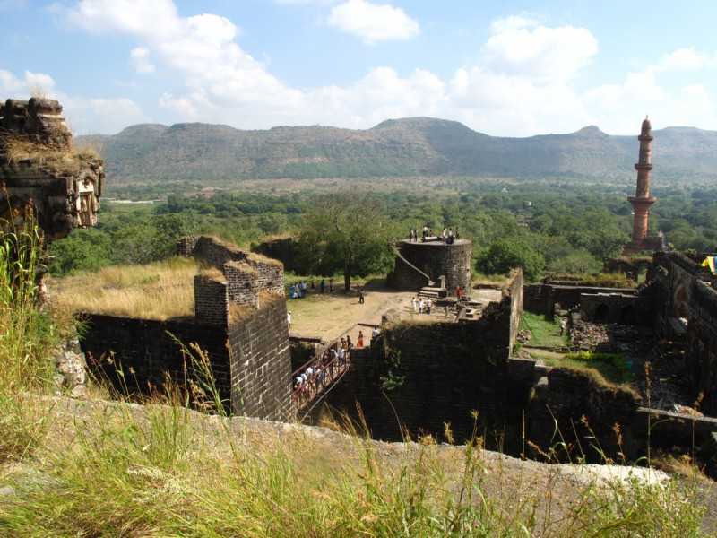 Daulatabad Fort, Forts in India