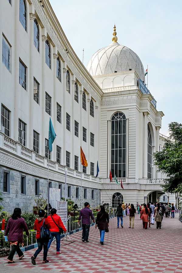 Salar Jung Museum, Hyderabad | Museums in India