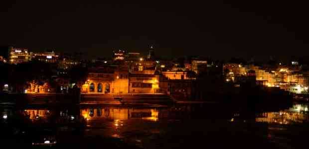 Around Udaipur in an Auto: A travelogue 