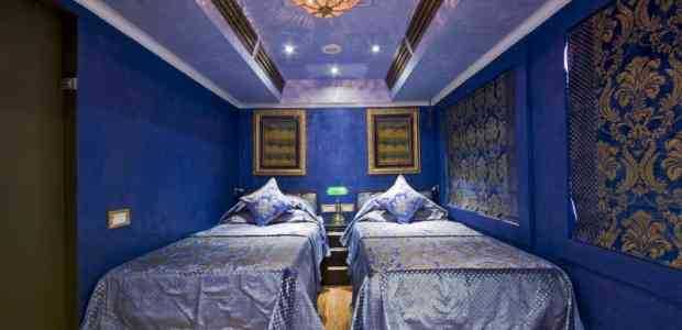 Luxury Trains in India : Royalty on Wheels