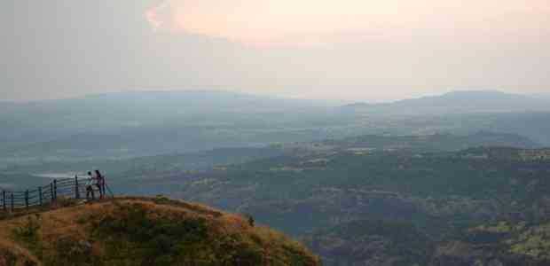 Lonavla Travelogue: The Twin Personalities