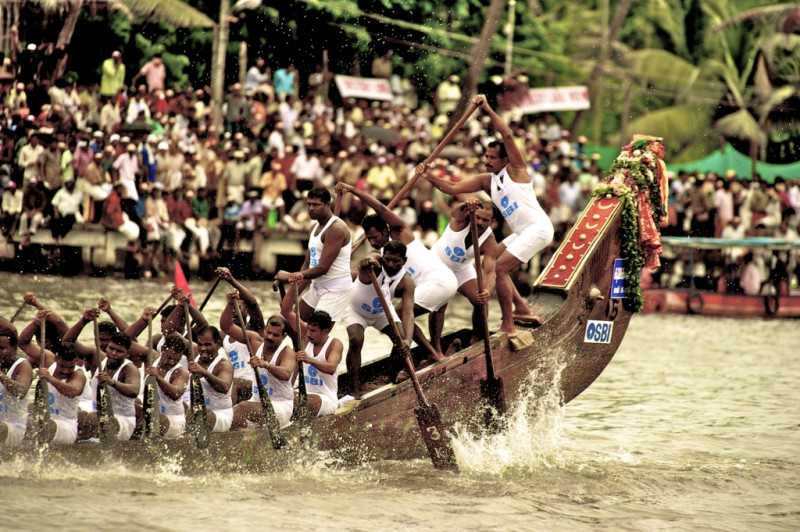 Nehru Boat Race, Festival in August