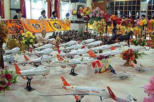 Airplane Gurudwara - Unusual Temples in India