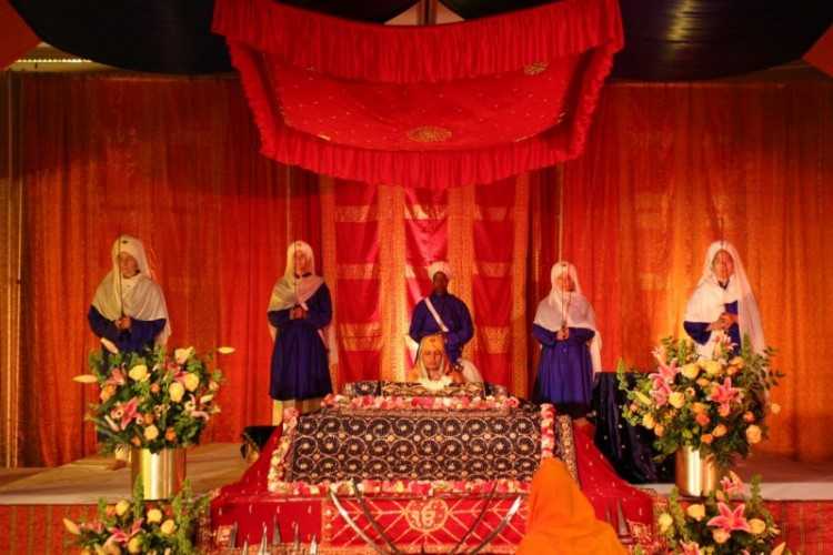 Prayers on eve of Baisakhi, baisakhi
