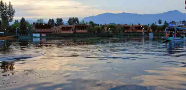 Kashmir - The Other Side of the Valley #TWC