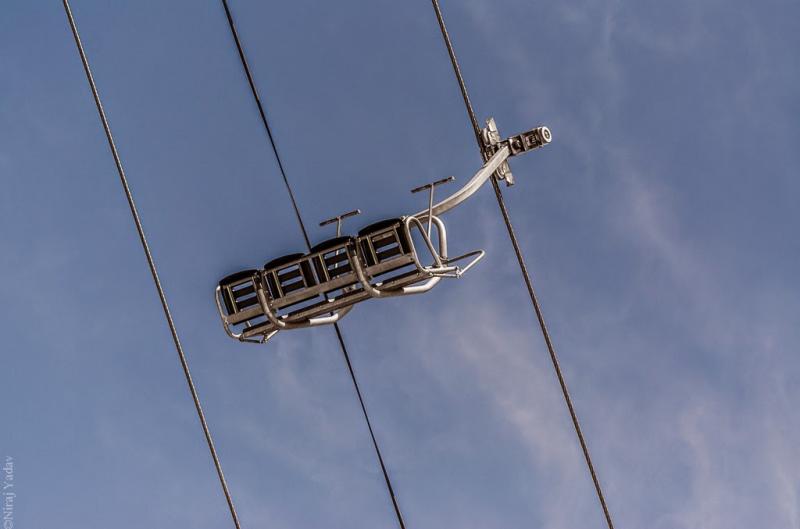 Auli ropeway - Skiers use it get on top of the slope