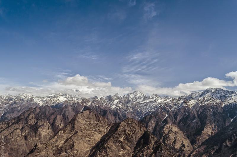 Endless Himalayan mountain ranges