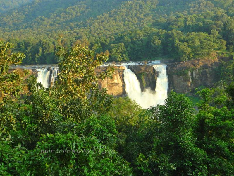 Athirapalli Falls