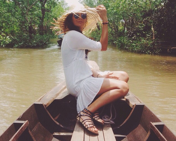 Monica Dogra (Source)