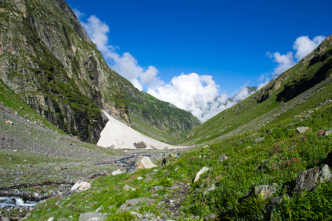 hampta pass, trekking in india