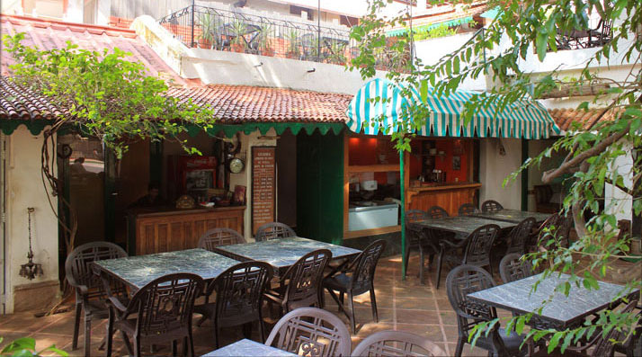 Raja Cafe, Travel cafe
