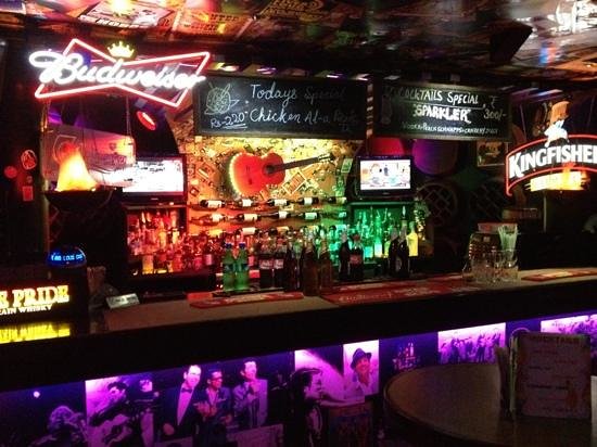 Cafe Live Loud, Travel cafe