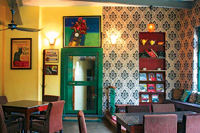 Cafe Regal, Jamshedpur, Travel cafe