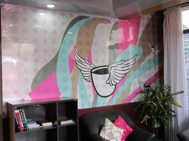 Cafe Caffeine, Travel cafe