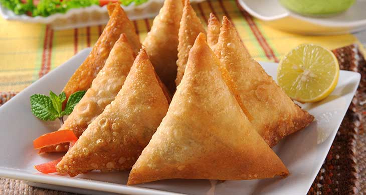 Samosas, Street food mumbai