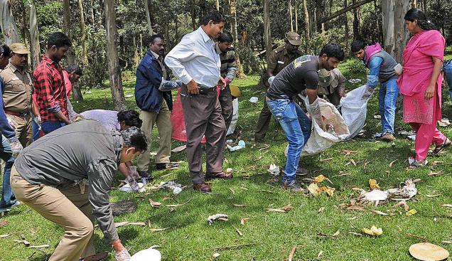 Plastic, eco tourism in India