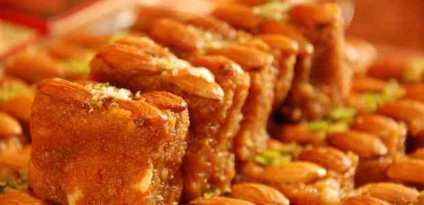Food of Punjab - 17 Delicious Dishes to get you Drooling!