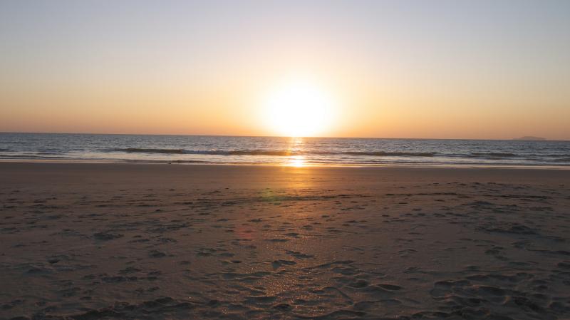 Velsao beach and its beautiful sunset, Goa beaches, best beaches in goa