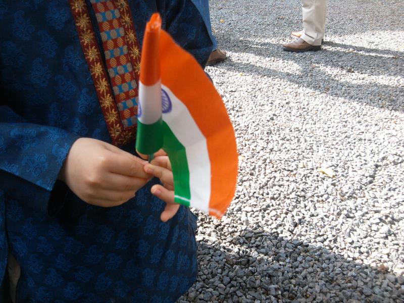 flag scam, travel scams in india