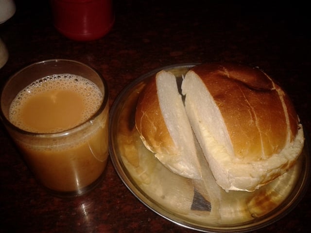 Chai and Maska Bun