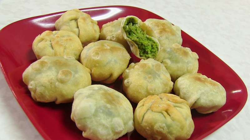 Liva Kachori-Gujarati dishes, food of gujarat