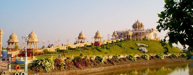 Anand_Road Trips