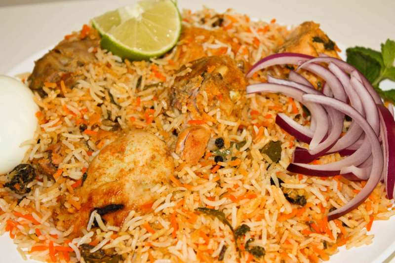 Andhra Chicken Biryani_Holidify