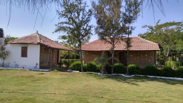 Bhavna resorts